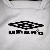 Umbro - 100% Оригинално горнище, снимка 13 - Спортни дрехи, екипи - 16627475