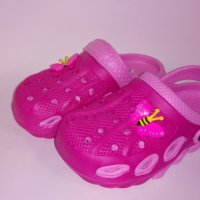Детски крокс за момиче , снимка 3 - Детски сандали и чехли - 18835432