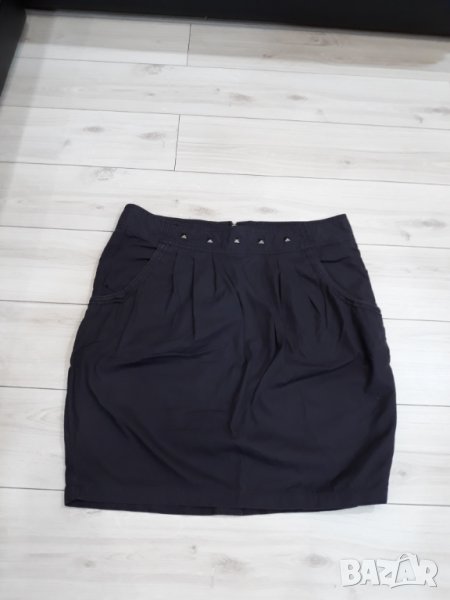 Тъмносиня къса пола марка House, снимка 1
