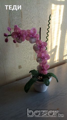 Орхидея от мъниста, снимка 3 - Декорация за дома - 16986339