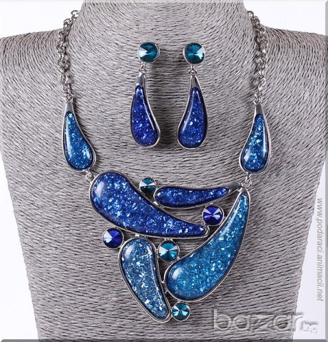 ВОДНИ КАПКИ – КОМПЛЕКТ БИЖУТА, снимка 1