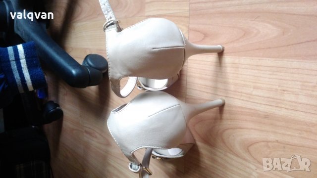 Дамски обувки, снимка 3 - Дамски обувки на ток - 25353431