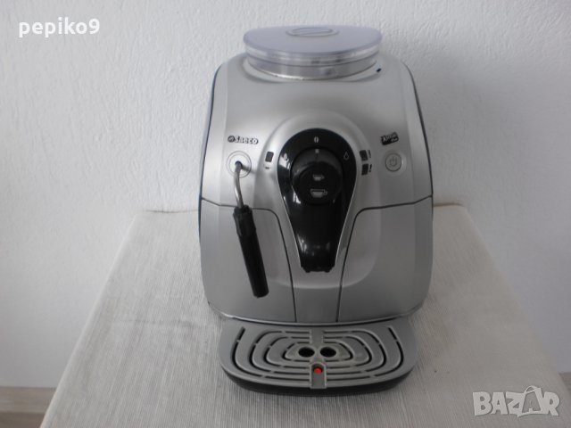 Продавам кафемашини внос от Германия робот пълен автомат SAECO XSMAIL PLUS, снимка 2 - Кафемашини - 25457863