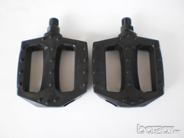 Продавам колела внос от Германия  пластмасови педали за велосипед, снимка 3 - Части за велосипеди - 14500969