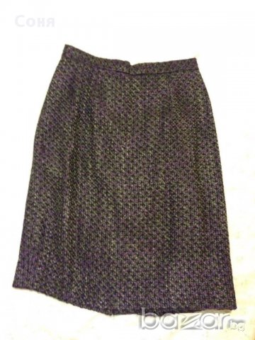 Вълнен Сиво - лилав дамски костюм, снимка 4 - Костюми - 13487765