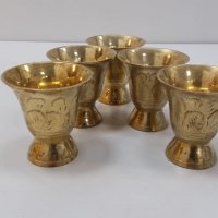 Месингови чашки 5броя, снимка 1 - Антикварни и старинни предмети - 25879339