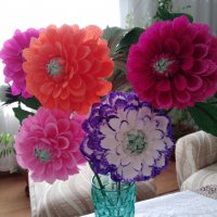 Цветя от хартия-далии, снимка 2 - Изкуствени цветя - 25247625