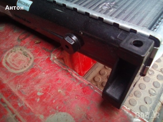 Нов Радиятор BMW E 30. Големия радиатор, снимка 2 - Части - 25821796