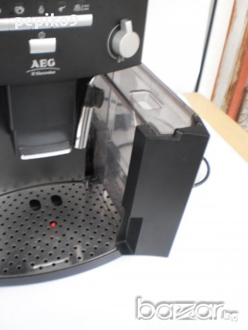 Продавам кафемашини внос от Германия робот,пълен автомат AEG Caffè Silenzio CS 5000, снимка 15 - Кафемашини - 16353229