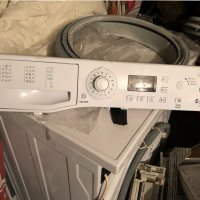 Продавам отлична  горна платка с целият панел за пералня  Hotpoint Ariston WMG 642 -6kg, снимка 1 - Друга електроника - 20477160