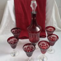 Кристални  чаши цветен червен кристал и гарафа , снимка 15 - Антикварни и старинни предмети - 17470279