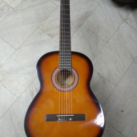 Класическа китара 4/4 CONSTATINOPOL с калъф, снимка 1 - Китари - 23832274