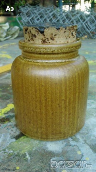 Керамичен буркан с коркова тапа, снимка 1
