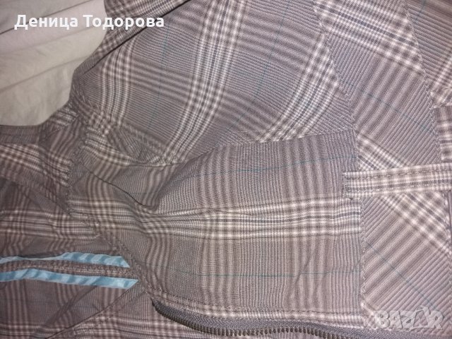 Намален къс елек, снимка 2 - Елеци - 22912149