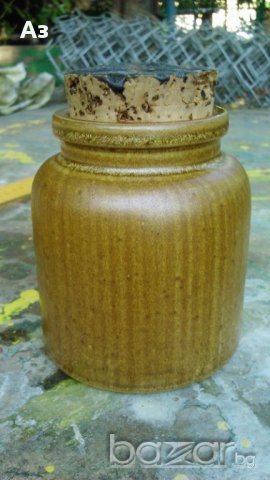 Керамичен буркан с коркова тапа, снимка 1