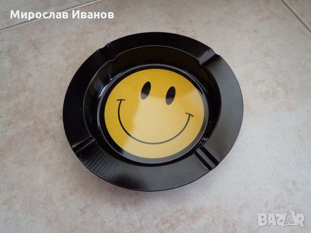 ^^ Усмихнато човече ^^ - метален пепелник , снимка 1