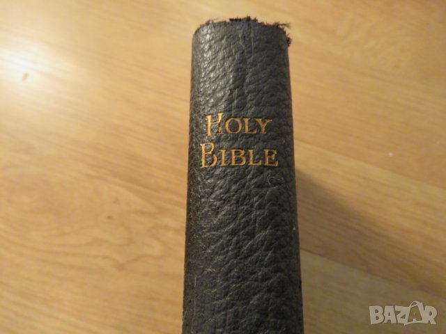 Стара английска библия Holy Bible изд. 1928г. -1016 стр.- стария  и новия  завет притежавайте тази с, снимка 2 - Антикварни и старинни предмети - 24738546