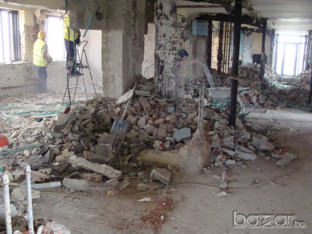 Къртене на бетон и изхвърляне русе , снимка 2 - Ремонти на къщи - 9618306