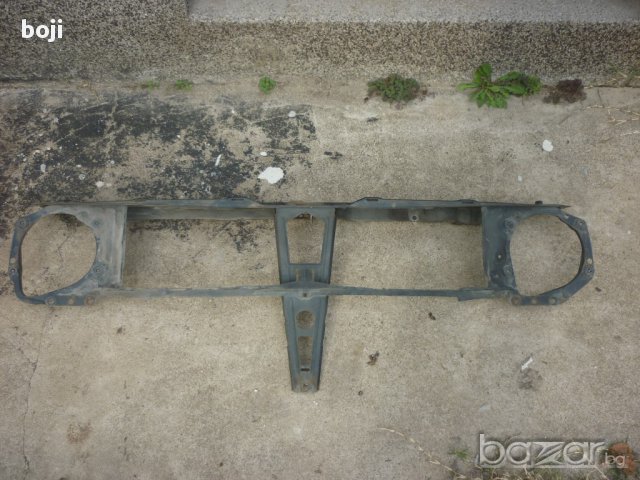 Предна маска за Фолксваген Голф 2 , снимка 3 - Части - 16063674