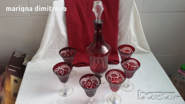 Кристални чаши цветен червен кристал и гарафа , снимка 15 - Антикварни и старинни предмети - 17470279
