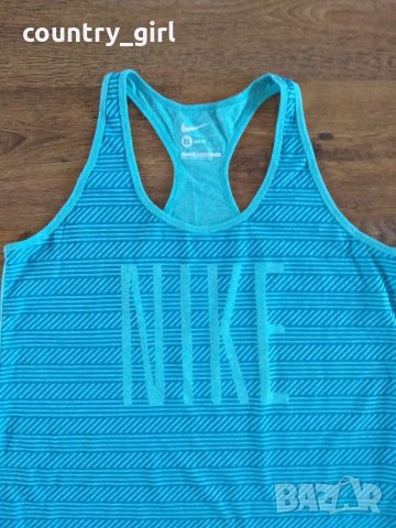Nike - страхотен дамски потник, снимка 2 - Потници - 26080036