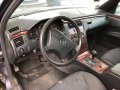  Mercedes-Benz E 200 i на части., снимка 6