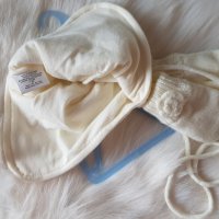 Шапка и ръкавици 6-12 месеца , снимка 7 - Шапки, шалове и ръкавици - 23786309