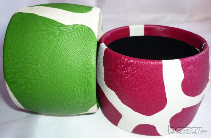 Широка кожена гривна , снимка 1