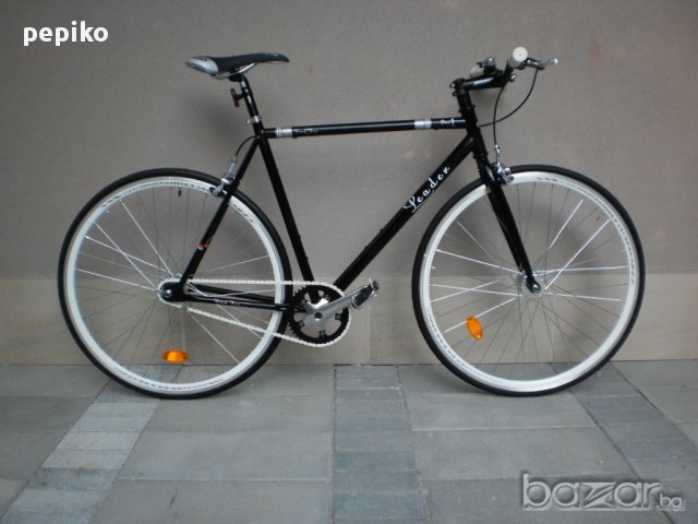Продавам колела внос от Германия  шосеен велосипед  сингъл спиид черно и бяло 28 цола  