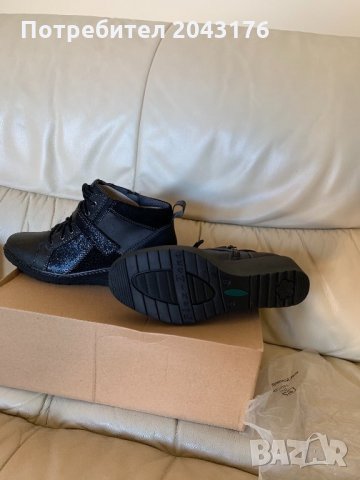 Боти, снимка 2 - Дамски боти - 24605421