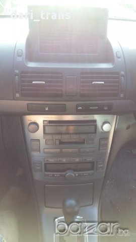 Toyota Avensis, снимка 5 - Автомобили и джипове - 12146376