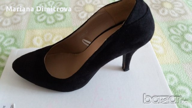 Велурени черни дамски обувки, снимка 8 - Дамски ежедневни обувки - 14662978