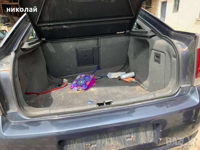 Само на Части Opel Vectra C 1.9 CDTI Facelift, снимка 13 - Автомобили и джипове - 25291211