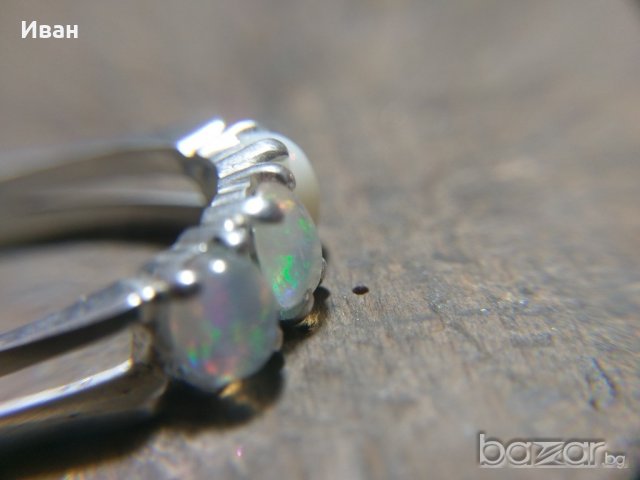 Сребърен пръстен с Опали, снимка 1 - Пръстени - 20885384