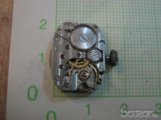 Часовник "Заря" ръчен дамски съветски, снимка 5 - Дамски - 7918515