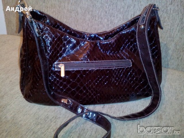 Дамска чанта, снимка 4 - Чанти - 16422686
