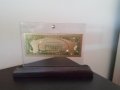 Сувенири 5 златни долара банкноти в стъклена поставка и сертификат, снимка 4