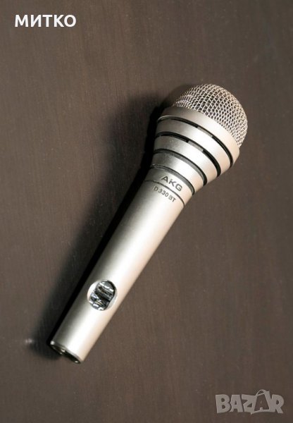 AKG D330 BT Vintage Hypercardioid Dynamic Microphone ретро микрофон, снимка 1