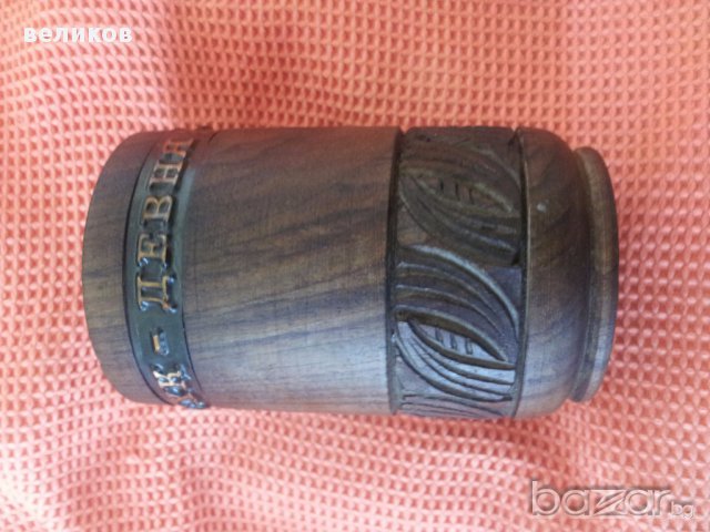 масивен молимник дъб с медна лента запазен доста добре, снимка 1