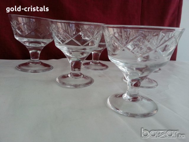  Ретро кристални чаши , снимка 7 - Антикварни и старинни предмети - 20115737