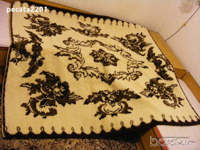 Продавам - Нов китеник 100% вълна, снимка 2 - Покривки за легло - 11618478