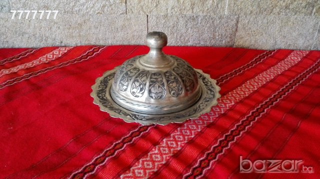 Стар османски сахан с гравюри 