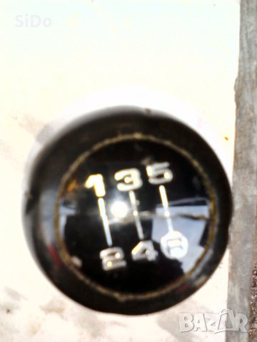 Топка с малка пукнатина за скоростен лост Ауди б3 б4, снимка 5 - Аксесоари и консумативи - 19926121