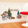 Снежко и приятели елха и чорапки Коледен декор стикер постер за стена и мебел лепенка 