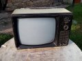 Стар телевизор UNIVERSUM, снимка 1 - Антикварни и старинни предмети - 22646689