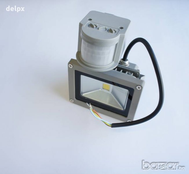 Прожектор със сензор за движение LED 220V 10W 4000K, снимка 1