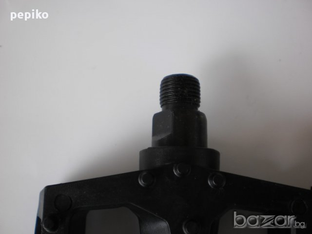 Продавам колела внос от Германия  пластмасови педали за велосипед, снимка 4 - Части за велосипеди - 14500969