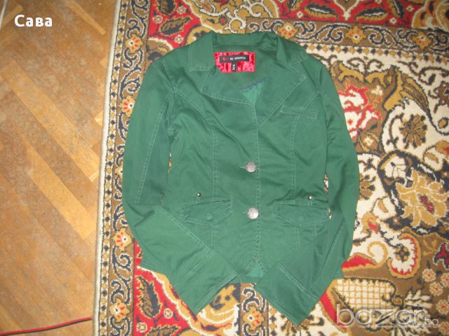 Дамско сако Bershka   размер м, снимка 3 - Сака - 15712519