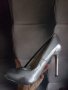 Нови Елегантни искрящи, сребърни обувки на ток - 38 , снимка 4