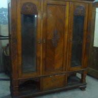 старинна витрина от орех, снимка 3 - Дивани и мека мебел - 11489212
